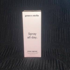 Grace & Stella Rose Spray